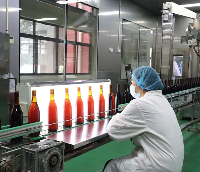 La línea de producción inteligente de Cervecería Alar funciona eficientemente